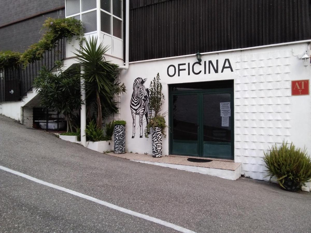 Apartamentos Blanco Y Negro A Guarda Eksteriør bilde
