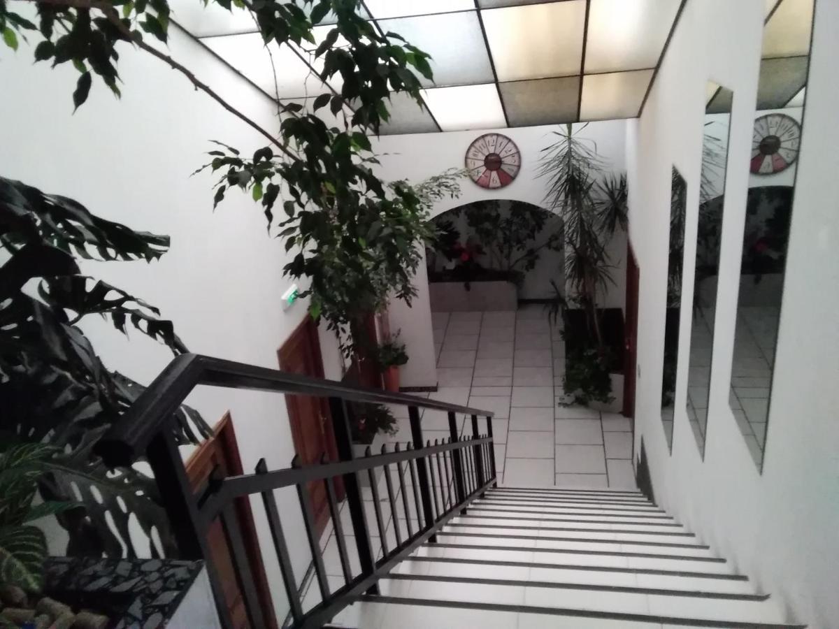 Apartamentos Blanco Y Negro A Guarda Eksteriør bilde