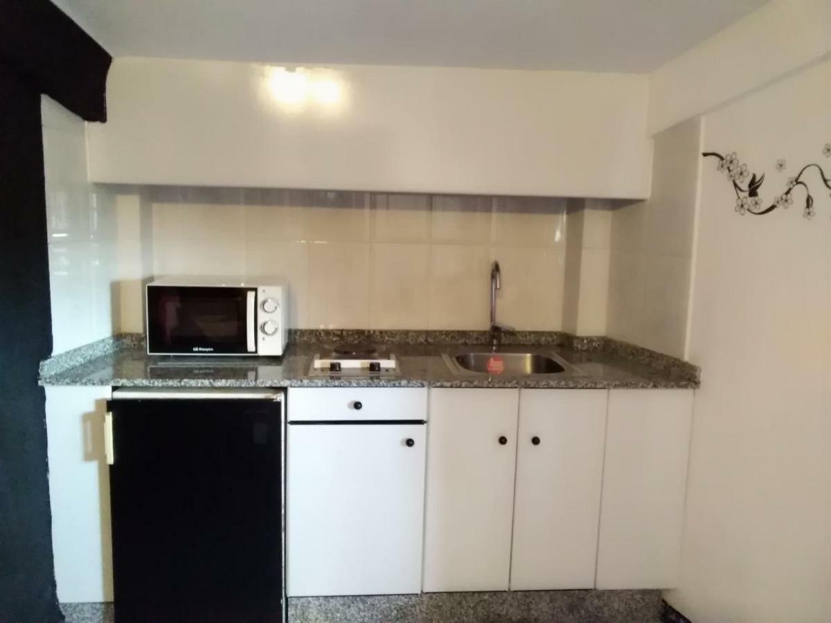 Apartamentos Blanco Y Negro A Guarda Eksteriør bilde